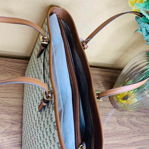 MK bag - Picture 4 of 10